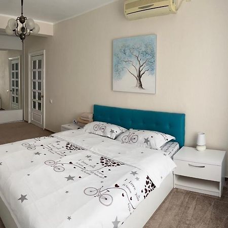 Linna Apartament Galaţi Buitenkant foto
