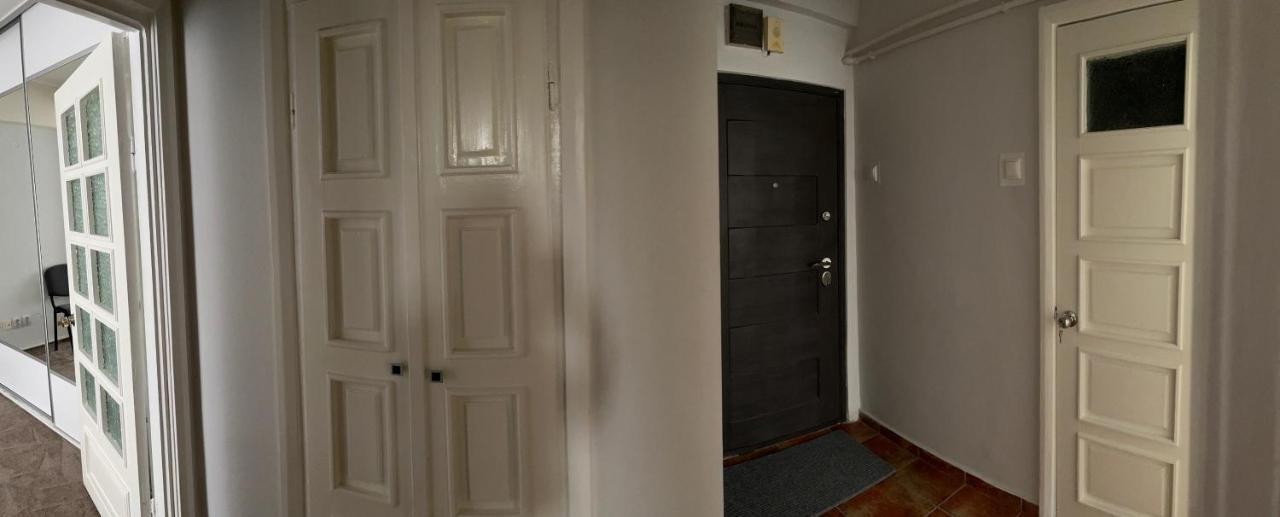 Linna Apartament Galaţi Buitenkant foto