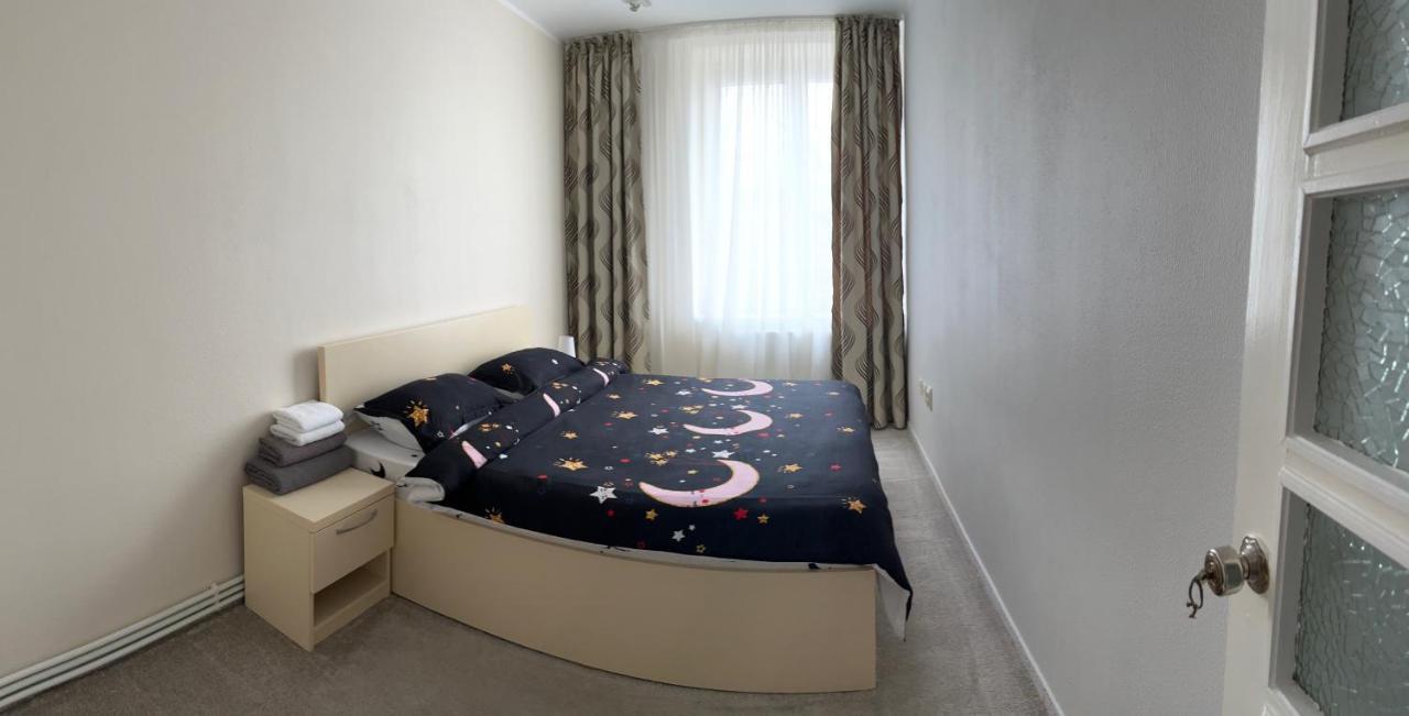 Linna Apartament Galaţi Buitenkant foto